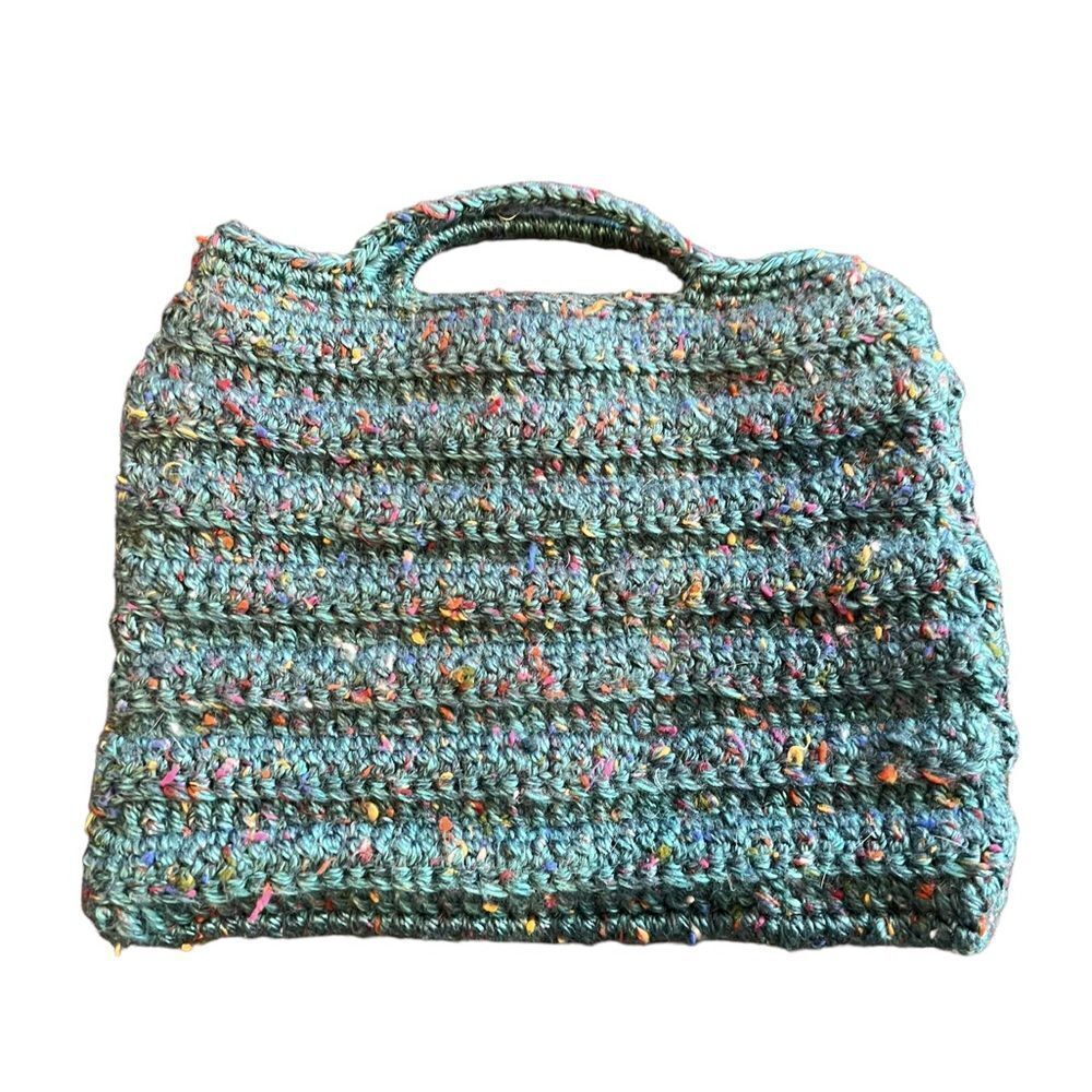 Hand Crafted Hand Purse - Picture 2 of 6